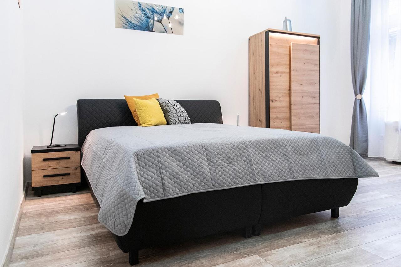 Astoria Tiny Apartment Budapest Extérieur photo